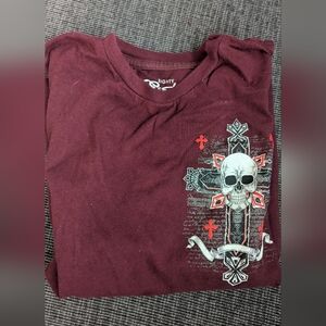 Edgy Burgundy T-Shirt with Skull Design